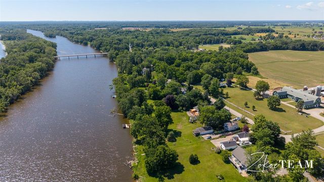 6540 Leonard Street, Coopersville, MI 49404