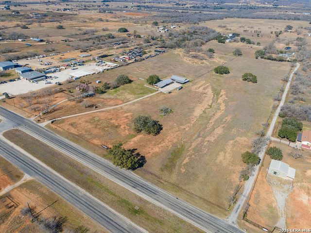 13633 US HIGHWAY 87 SOUTH, Adkins, TX 78101