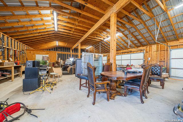 13633 US HIGHWAY 87 SOUTH, Adkins, TX 78101