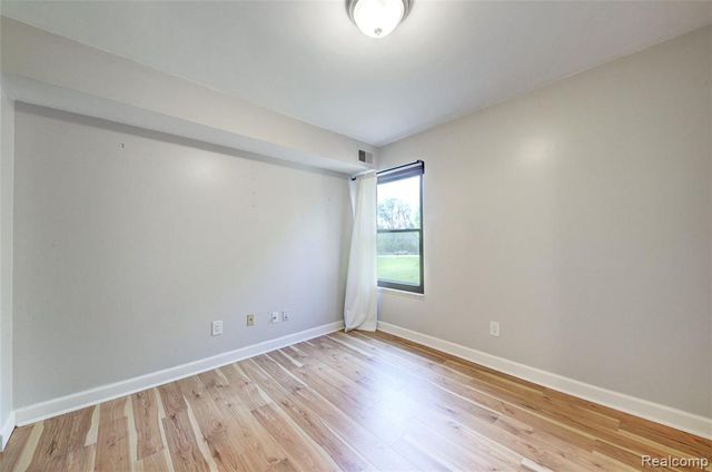 19143 Surrey Lane, Northville, MI 48167