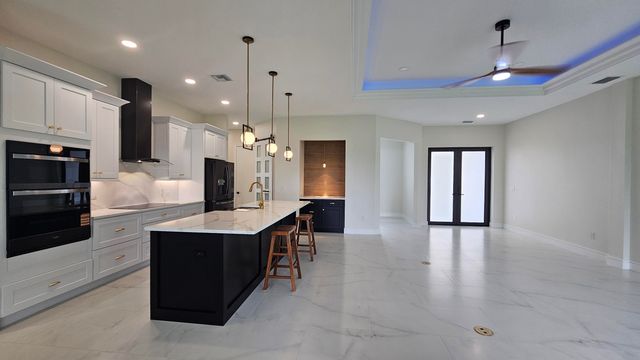 3410 NW 39th Lane, Cape Coral, FL 33993