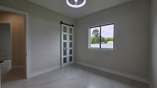 3410 NW 39th Lane, Cape Coral, FL 33993