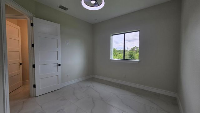 3410 NW 39th Lane, Cape Coral, FL 33993