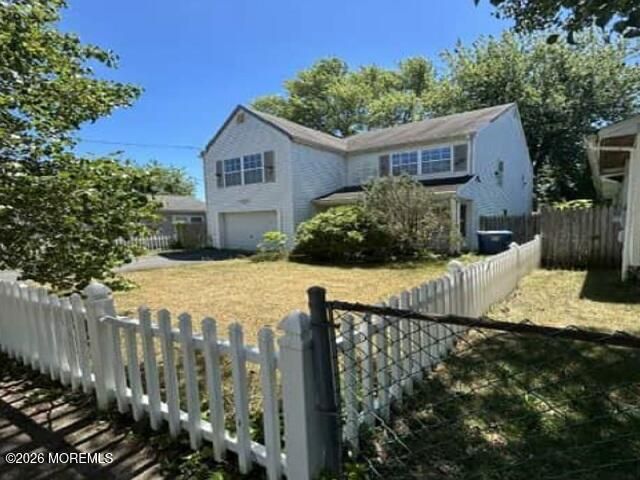 90 Monmouth Avenue, Middletown, NJ 07748