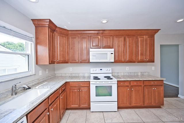 3919 Belfast Avenue, Sycamore Twp, OH 45236