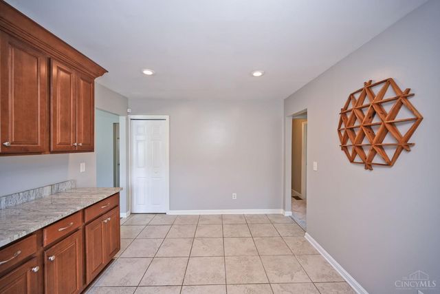 3919 Belfast Avenue, Sycamore Twp, OH 45236