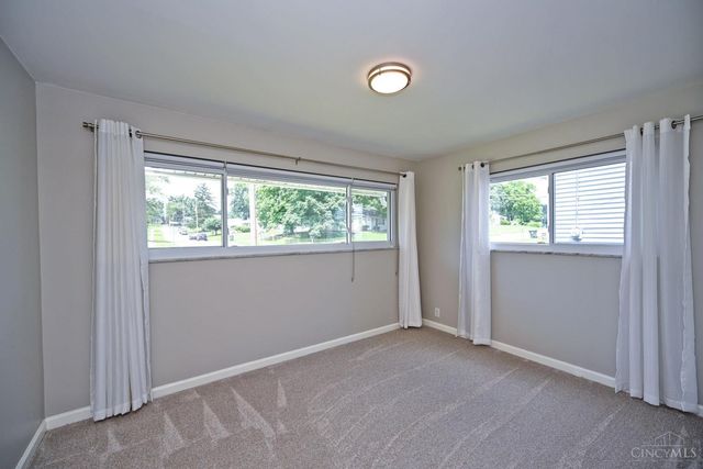 3919 Belfast Avenue, Sycamore Twp, OH 45236