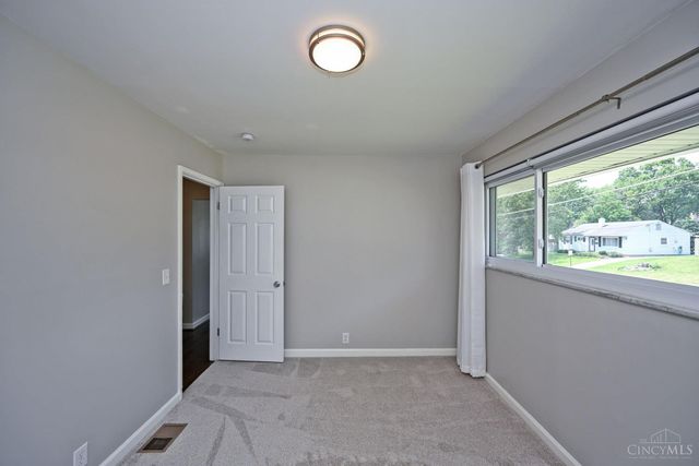 3919 Belfast Avenue, Sycamore Twp, OH 45236