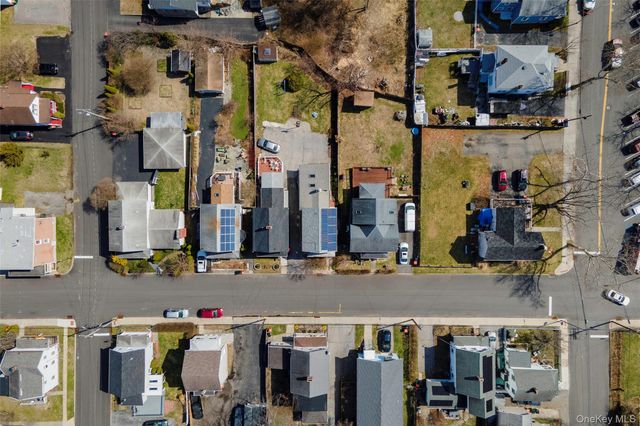 39 N Chestnut Street, Beacon, NY 12508