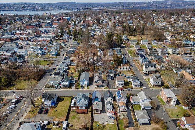 39 N Chestnut Street, Beacon, NY 12508