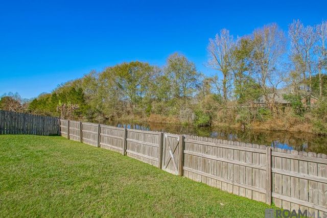 10661 Braves Ave, Denham Springs, LA 70726