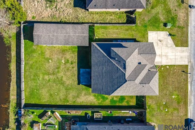 10661 Braves Ave, Denham Springs, LA 70726