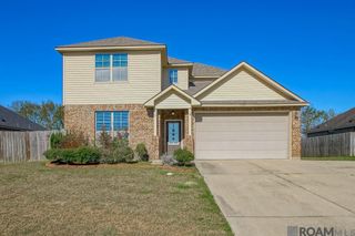 10661 Braves Ave, Denham Springs, LA 70726