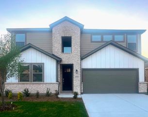 15033 Hierba Mora Drive, Fort Worth, TX 76052