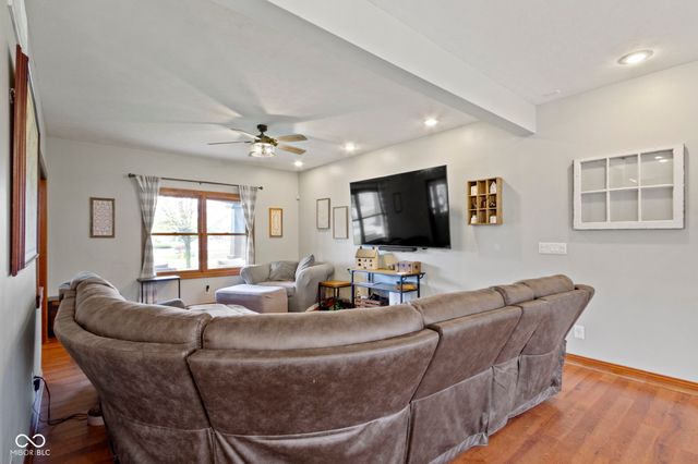 1741 Fair Glen Court, Greenfield, IN 46140