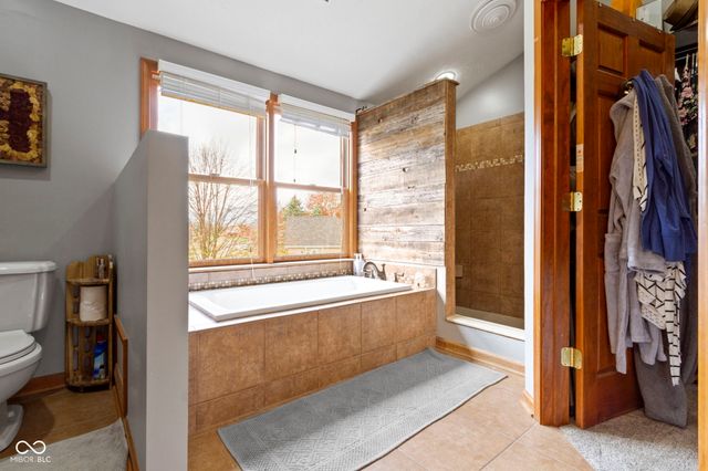 1741 Fair Glen Court, Greenfield, IN 46140