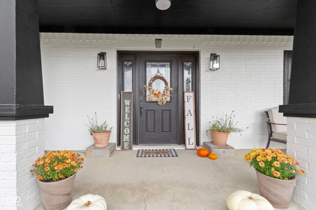 1741 Fair Glen Court, Greenfield, IN 46140