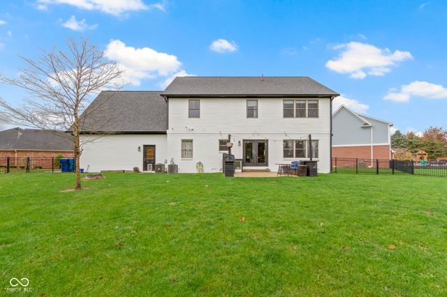 1741 Fair Glen Court, Greenfield, IN 46140