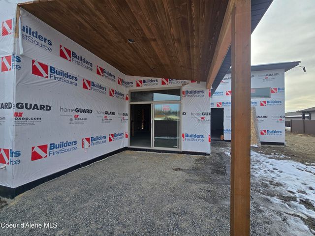 13944 N Rainier Loop, Rathdrum, ID 83858