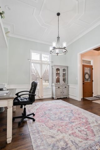 945 MEADOW RUN Court, Russiaville, IN 46979