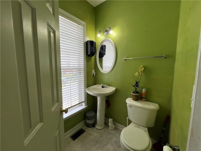 3914 Howell Park Road, Duluth, GA 30096