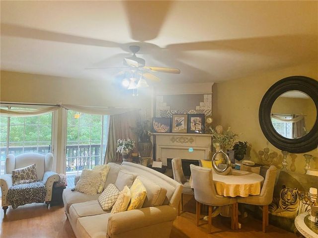 3914 Howell Park Road, Duluth, GA 30096