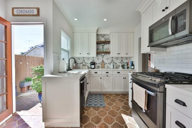 408 5th, Coronado, CA 92118