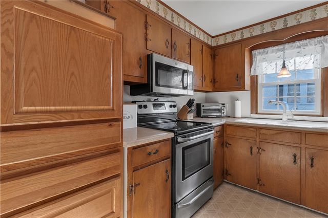 29 Justice Street, North Providence, RI 02911