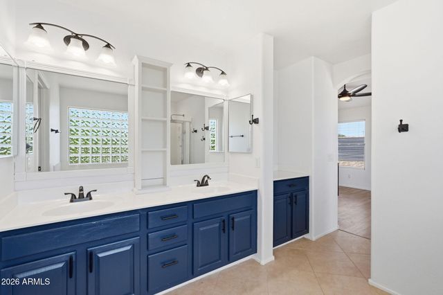 3370 E FLAMINGO Court, Gilbert, AZ 85297