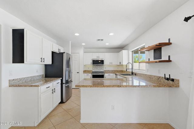 3370 E FLAMINGO Court, Gilbert, AZ 85297