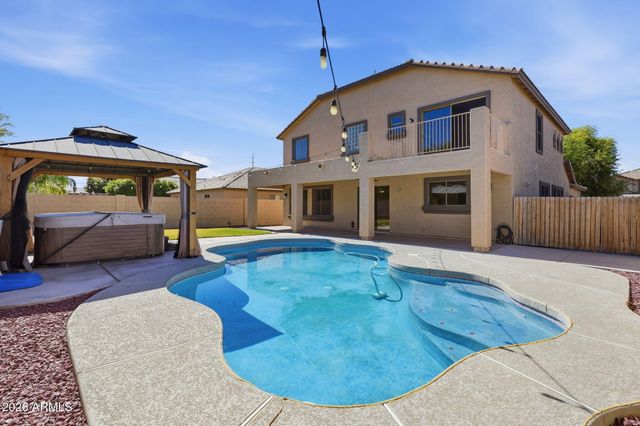 3370 E FLAMINGO Court, Gilbert, AZ 85297