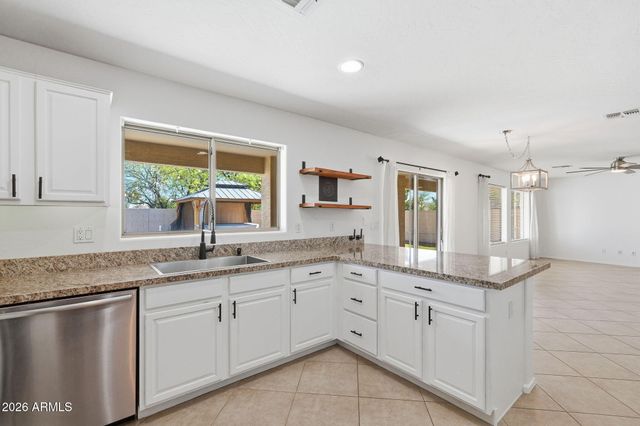 3370 E FLAMINGO Court, Gilbert, AZ 85297