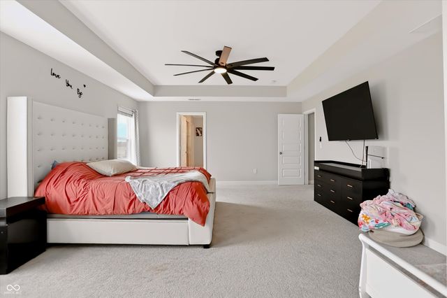 2447 S Copperstone Drive, New Palestine, IN 46163