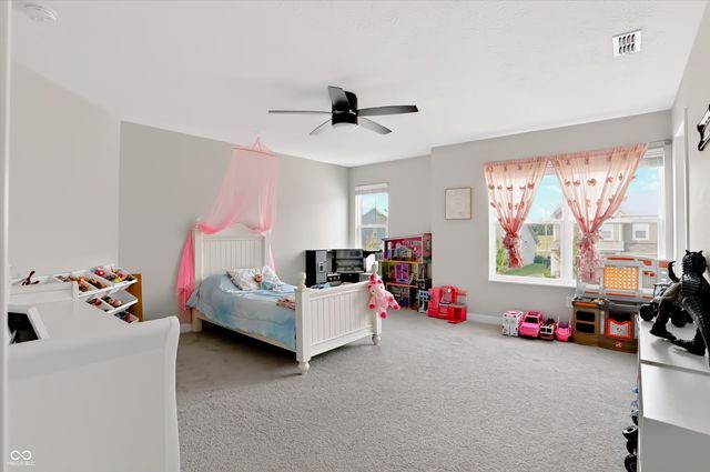 2447 S Copperstone Drive, New Palestine, IN 46163