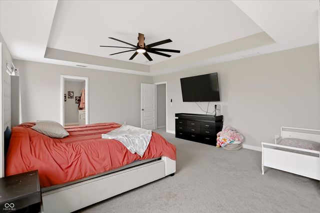 2447 S Copperstone Drive, New Palestine, IN 46163