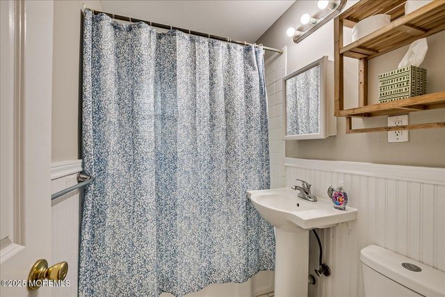31 Cedar Avenue, 11, Long Branch, NJ 07740
