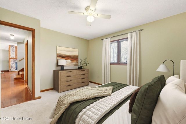 1703 Timber Trace, Louisville, KY 40214