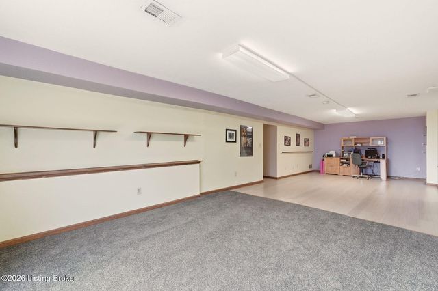 1703 Timber Trace, Louisville, KY 40214