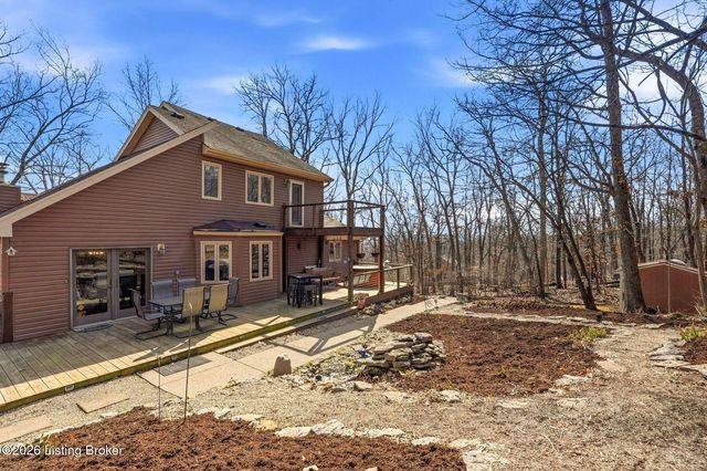 1703 Timber Trace, Louisville, KY 40214