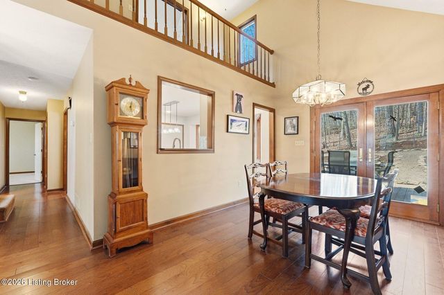 1703 Timber Trace, Louisville, KY 40214