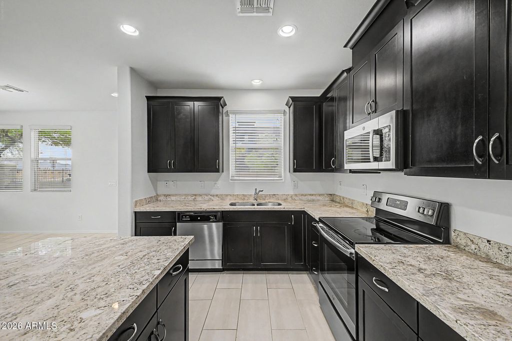 14870 W ENCANTO Boulevard 1101, Goodyear, AZ 85395 — photo 5