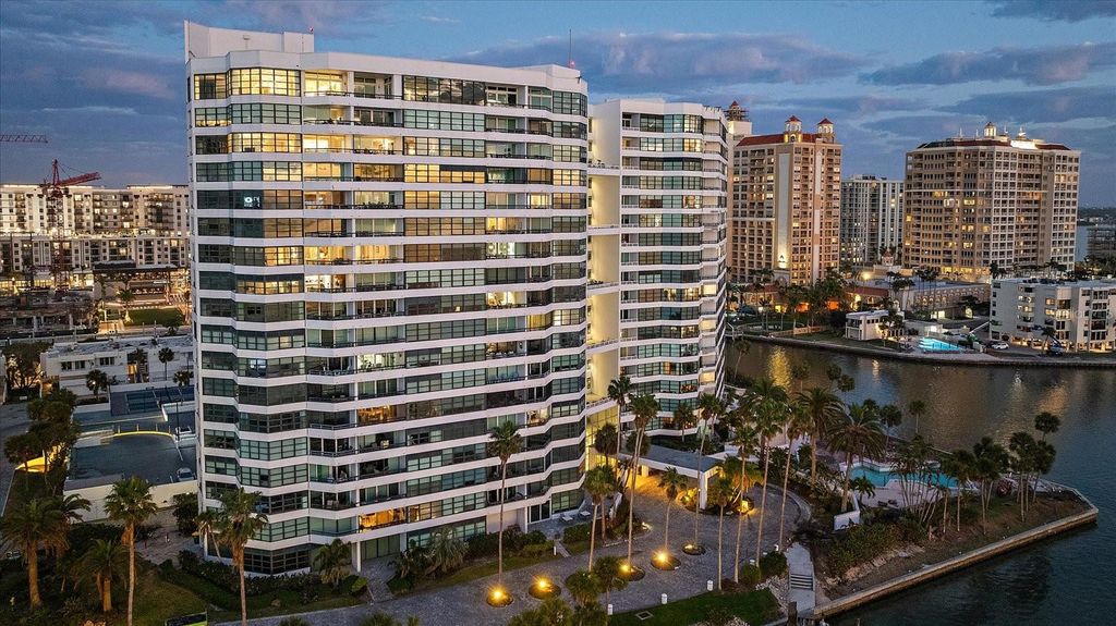 888 BLVD OF THE ARTS 1008, Sarasota, FL 34236