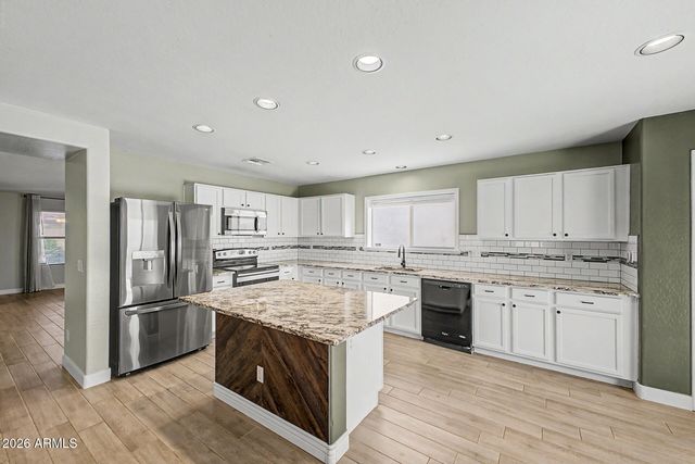 17736 N 183RD Avenue, Surprise, AZ 85374