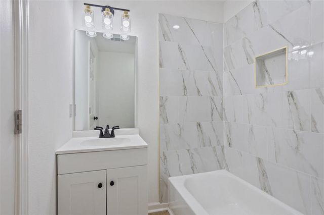 1410 Erika Drive, Iowa, LA 70647