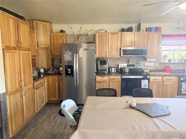 4166 County Road 6150, Salem, MO 65560