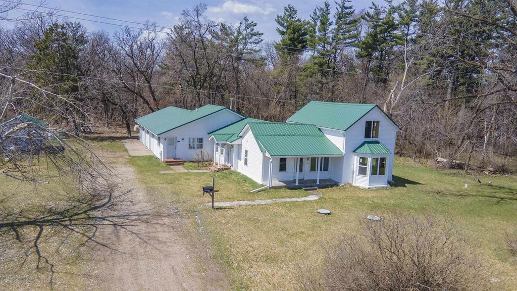 N4721 9TH DRIVE, Hancock, WI 54943