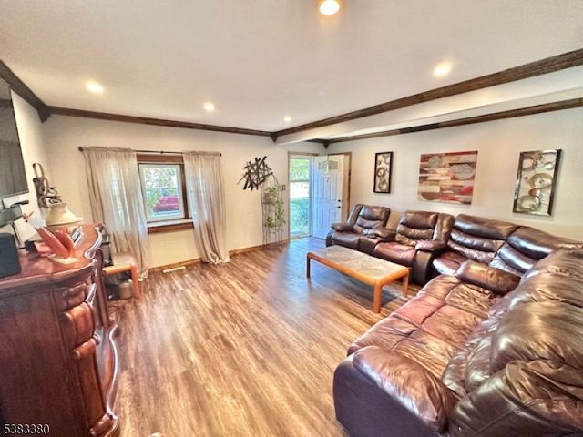 7 Avenue B, Helmetta Boro, NJ 08828