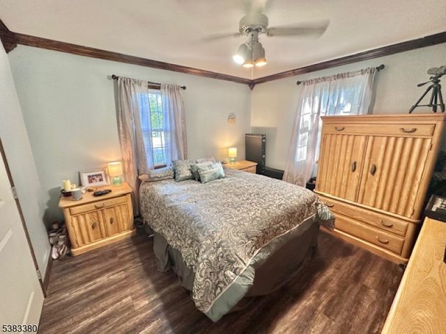 7 Avenue B, Helmetta Boro, NJ 08828