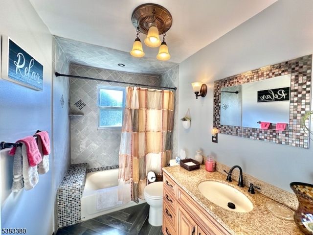 7 Avenue B, Helmetta Boro, NJ 08828