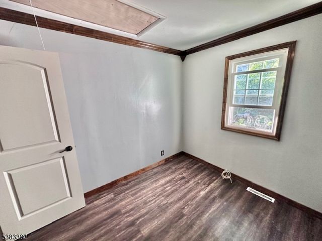 7 Avenue B, Helmetta Boro, NJ 08828